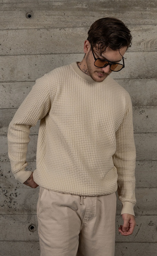 SWEATER ESSENCE
